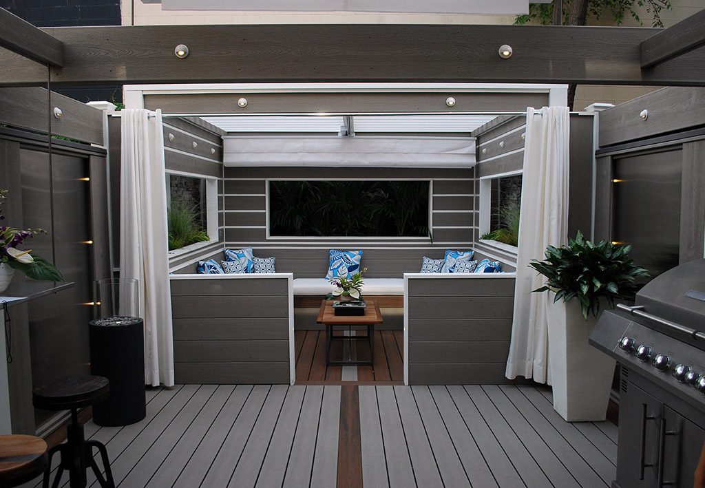 The Miami Deck